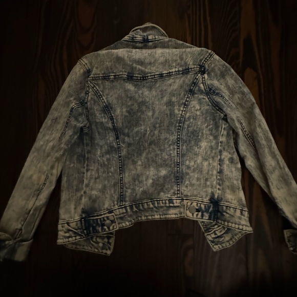 Mossimo Cropped acid wash denim jacket - Picture 4 of 4